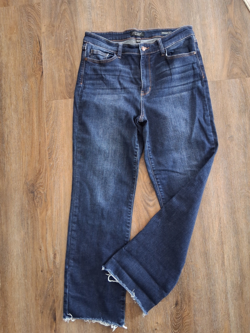Judy Blue Dark Indigo Straight Leg Jeans with Frayed Hem